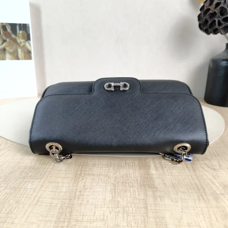 FERRAGAMO Shoulder Bag Shoulder Bag Black Calfskin One Size 24 × 6 × 14 cm — detail view 3 of 14
