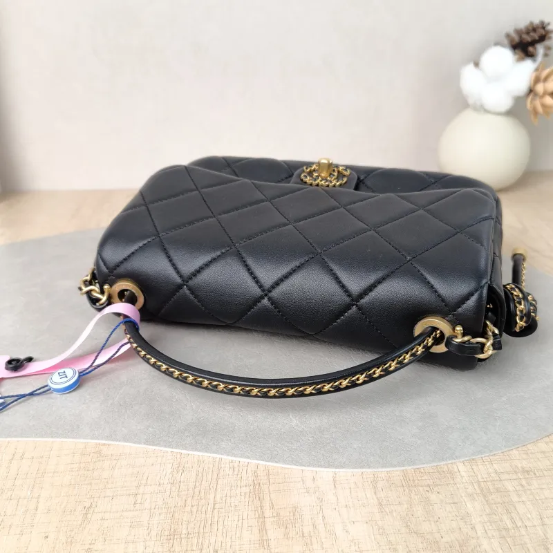 Chanel Crossbody Bag 25c Collection Woven Black Lambskin One Size 21 × 6 × 13 cm — detail view 12 of 12
