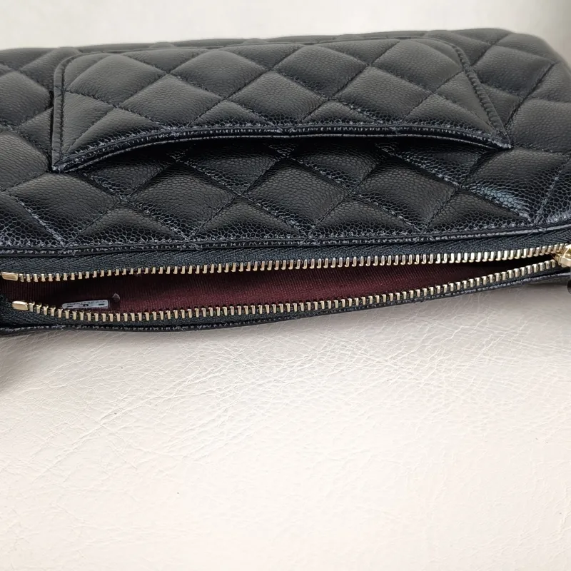 Chanel Crossbody Bag Black Grained Calfskin One Size21 × 5.5 × 12 cm — detail view 6 of 12