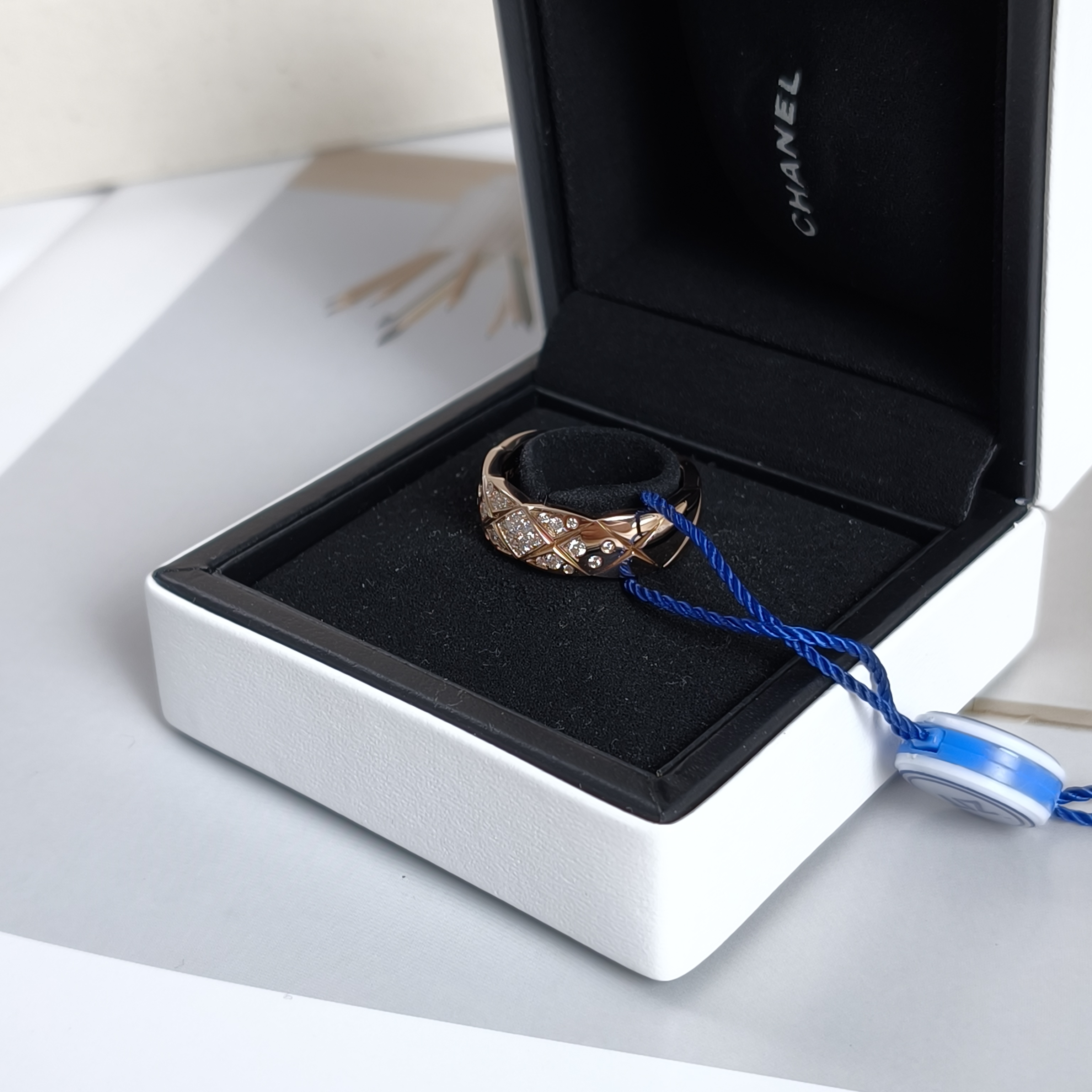 Chanel Ring COCO CRUSH Ring Gold18K Diamond One Size54 6.5 — cover view 2 of 10