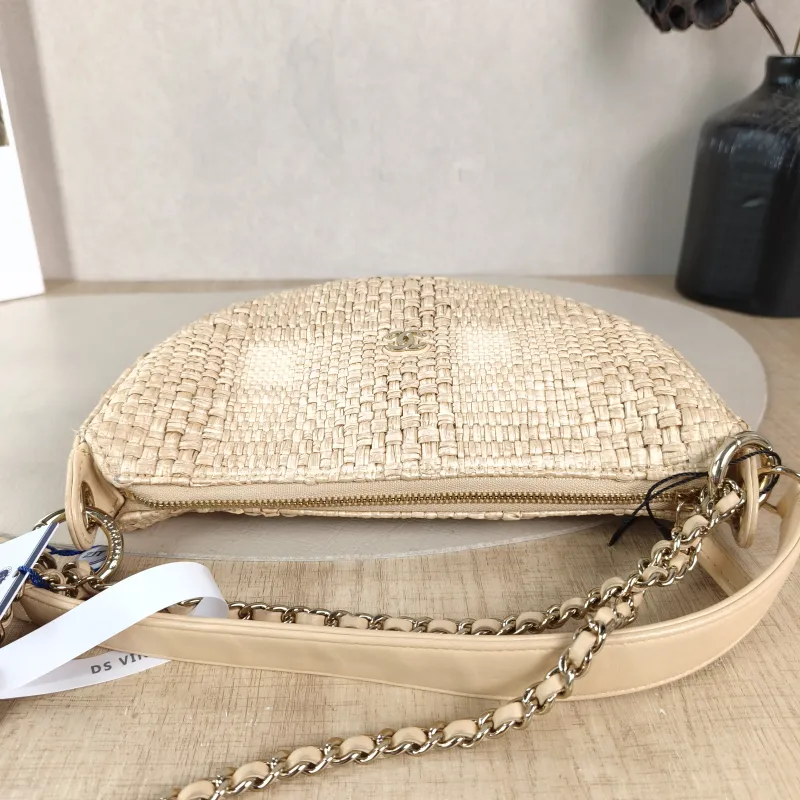 Chanel Crossbody Bag Top Handle Crossbody Bag Woven One Size 22 × 5 × 12.5 cm — detail view 1 of 10