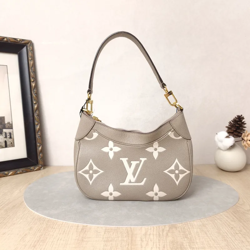 Louis Vuitton Shoulder Bag Bagatelle Monogram Empreinte Embossed Calfskin Small24 × 7 × 18 cm — cover view 3 of 10