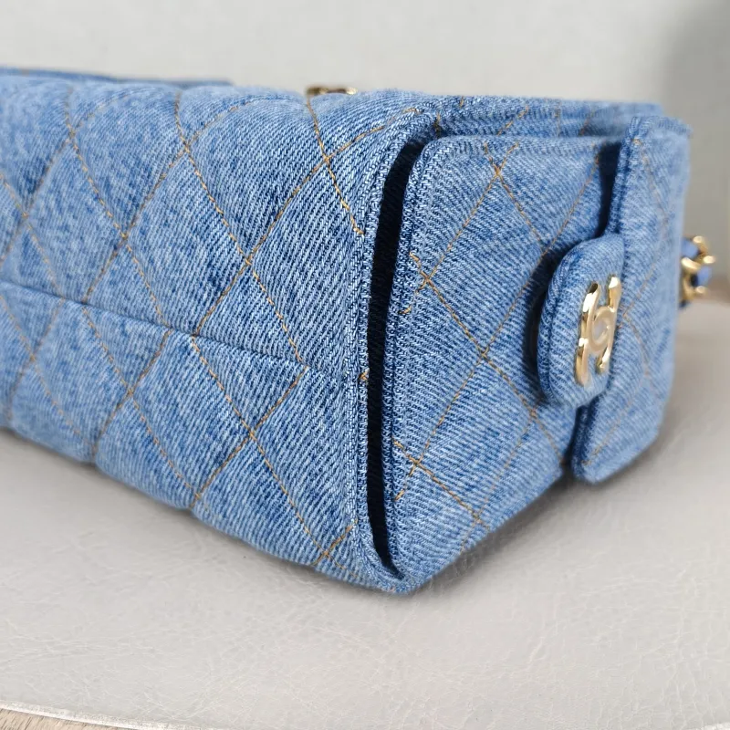 Chanel Crossbody Bag 25Bag Blue Mini 22 × 12.5 × 20 cm — detail view 7 of 12