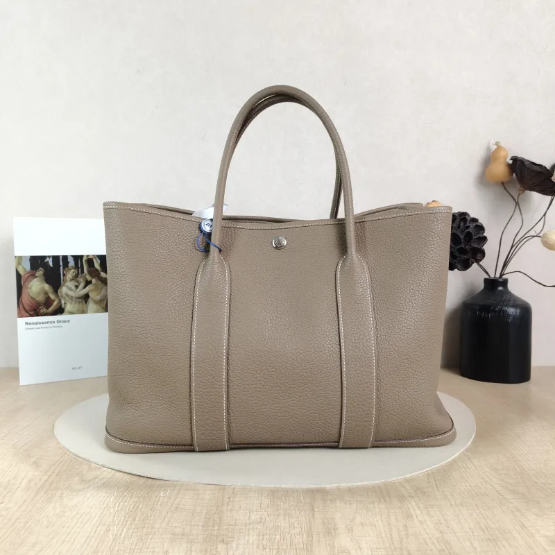 Hermès Top Handle Bag Garden Party 36 36 Negonda Calfskin Large 36 × 17 × 26 cm z — cover view 4 of 5