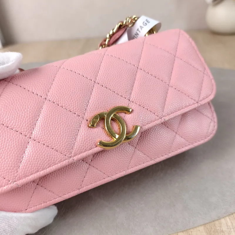 Chanel Crossbody Bag woc Pink Calfskin One Size17 × 4 × 10 cm — detail view 9 of 12