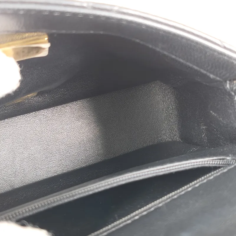 Chanel Crossbody Bag25c Black Lambskin One Size19 × 6 × 14 cm — detail view 16 of 16