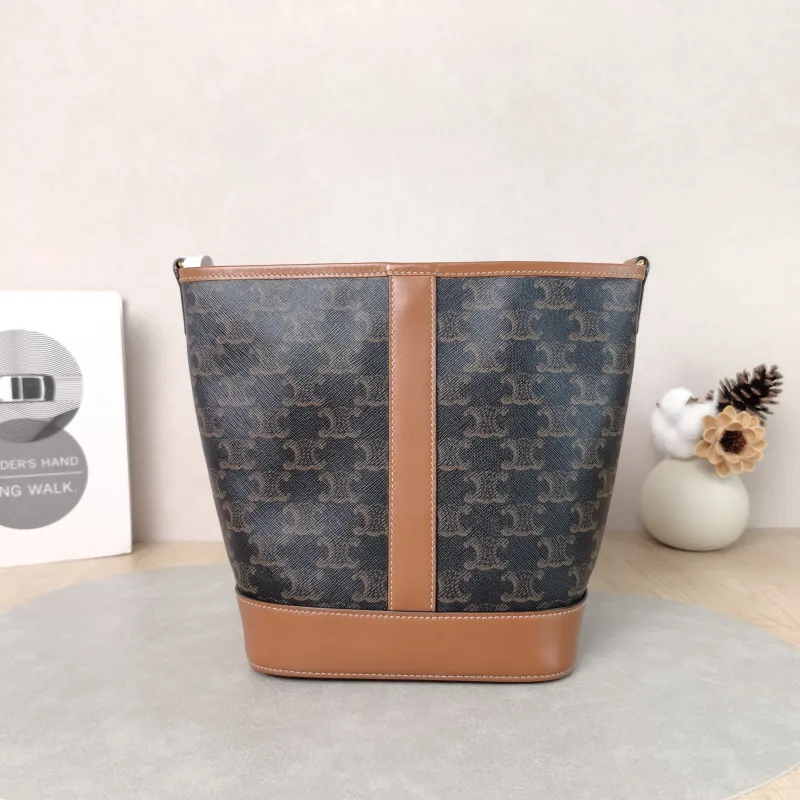 CELINE Crossbody Bag Triomphe Bucket Bag Monogram PVC Small22 × 13 × 26 cm — cover view 3 of 5