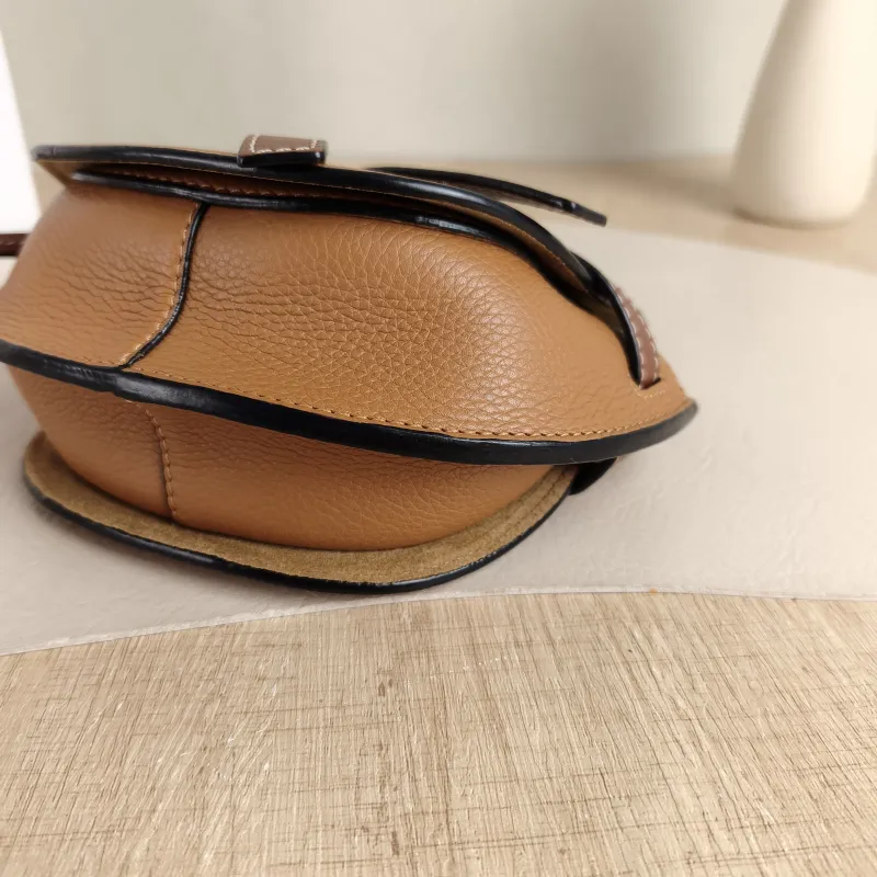 LOEWE Crossbody Bag Gate Caramel Calfskin Mini 15 × 8 × 12.5 cm — detail view 3 of 11