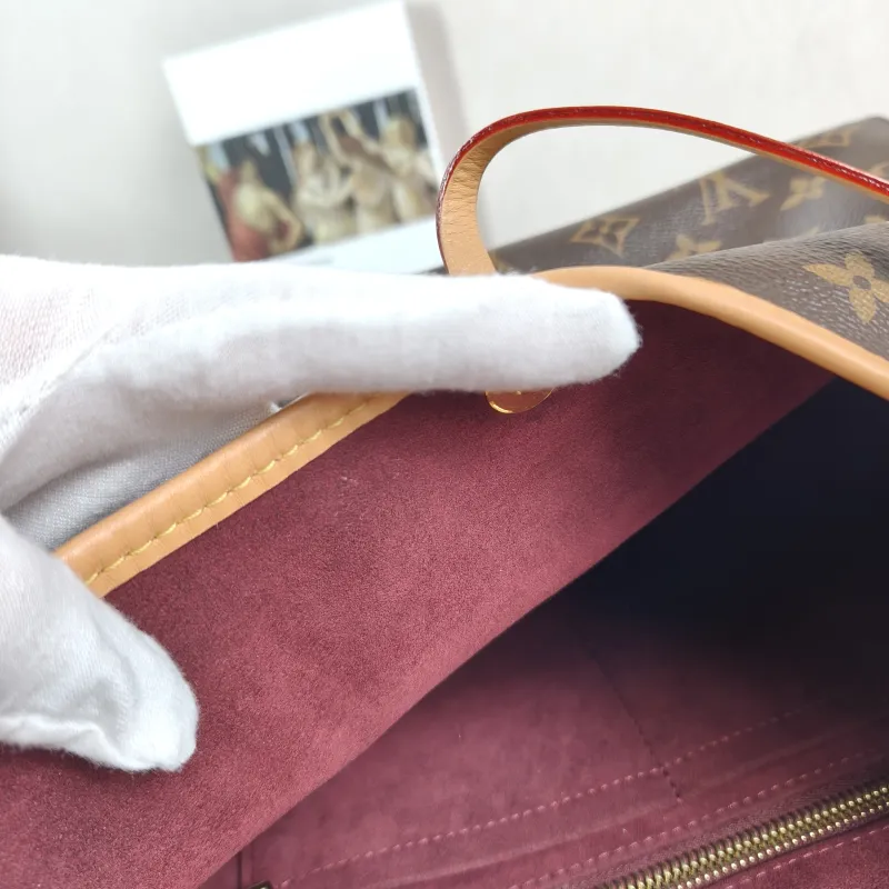Louis Vuitton Crossbody Bag Carryall Monogram PVC Small 29 × 12 × 24 cm — detail view 7 of 13