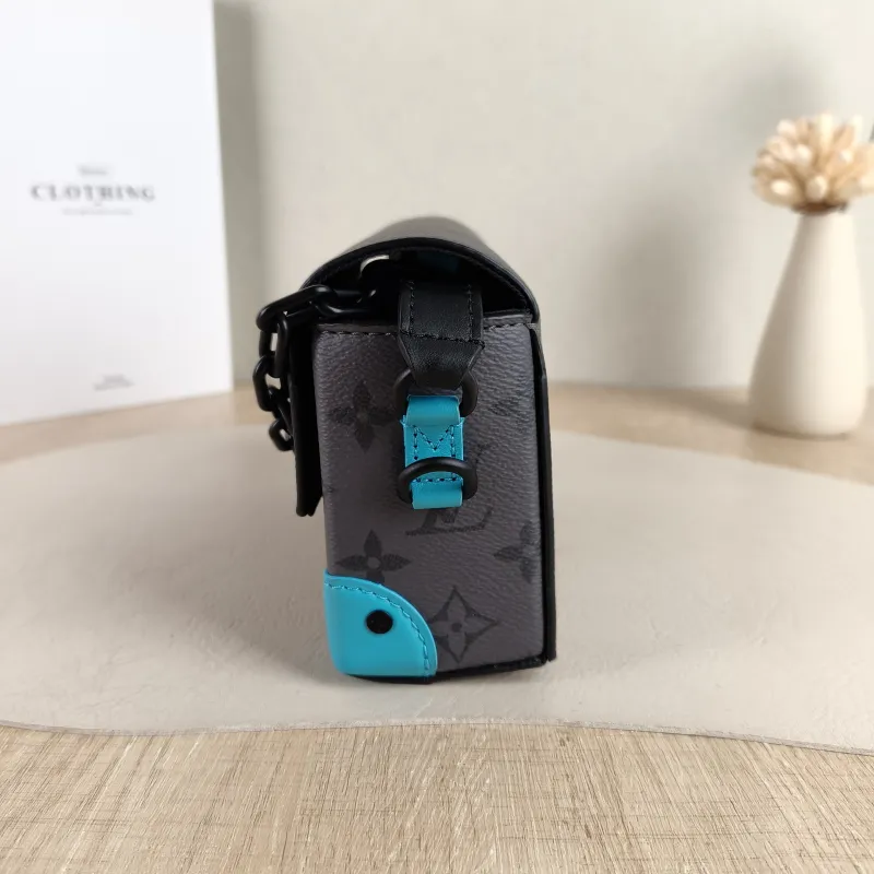 Louis Vuitton Crossbody Bag Steamer Box Grey · Blue PVC · Calfskin Mini 18 × 6.5 × 11 cm — detail view 10 of 11