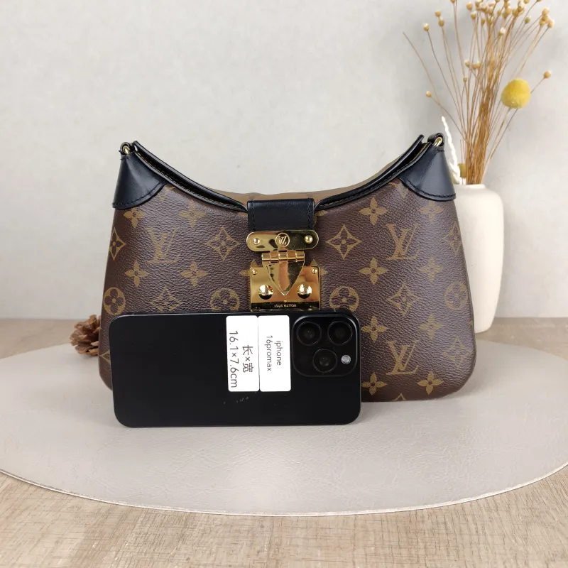 Louis Vuitton Crossbody Bag Twinny Monogram PVC One Size 29 × 9 × 19 cm — cover view 2 of 5