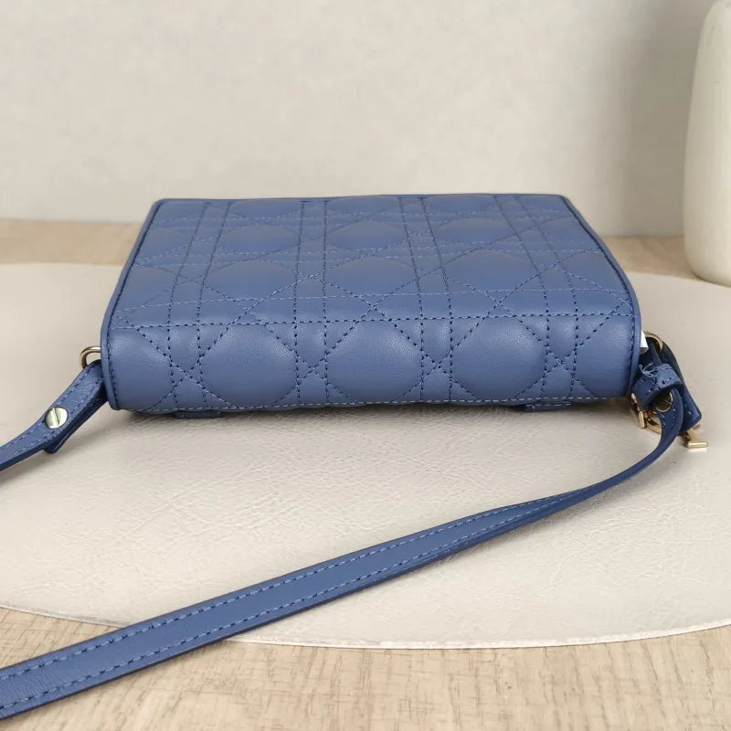 DIOR Shoulder Bag Shoulder Bag Blue Lambskin One Size18 × 3 × 13 cm — detail view 7 of 10