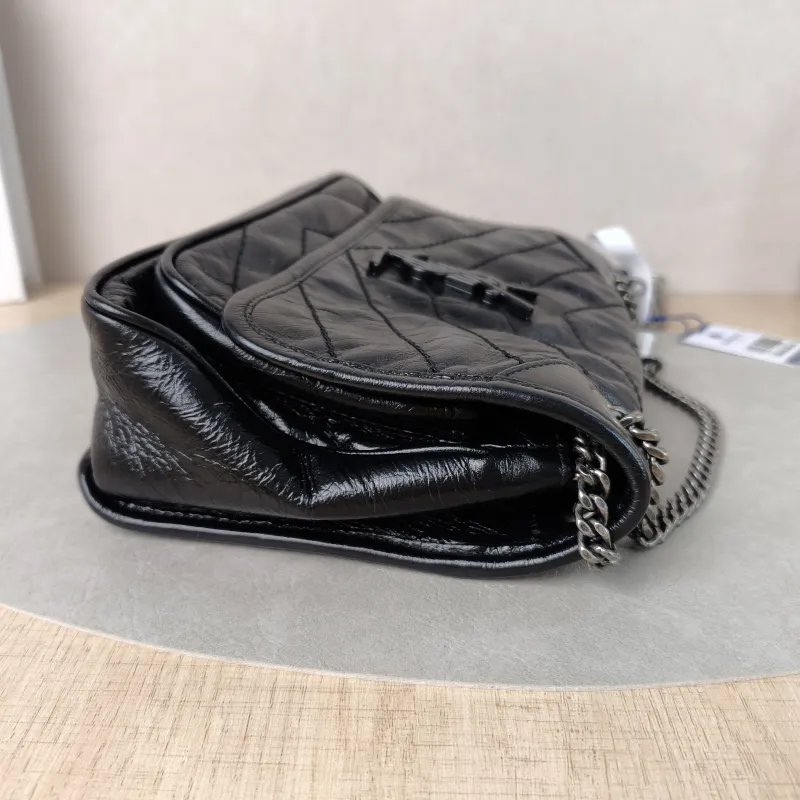 SAINT LAURENT Crossbody Bag Niki D Waxed Leather Calfskin Small21 × 7.5 × 16 cm — detail view 9 of 14