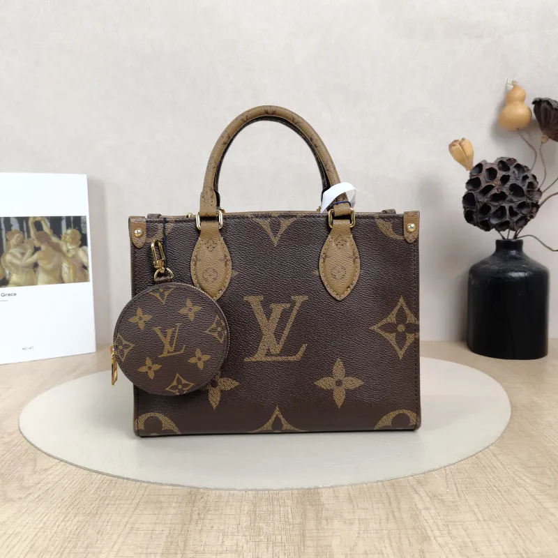 Louis Vuitton Shoulder Bag Onthego Monogram PVC Small25 × 11.5 × 19 cm