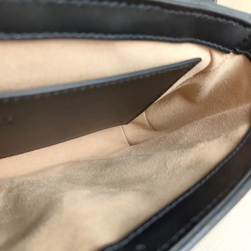 GUCCI Crossbody Bag GG Marmont Small Marmont 22 Calfskin Small 22 × 6 × 13 cm — detail view 1 of 11