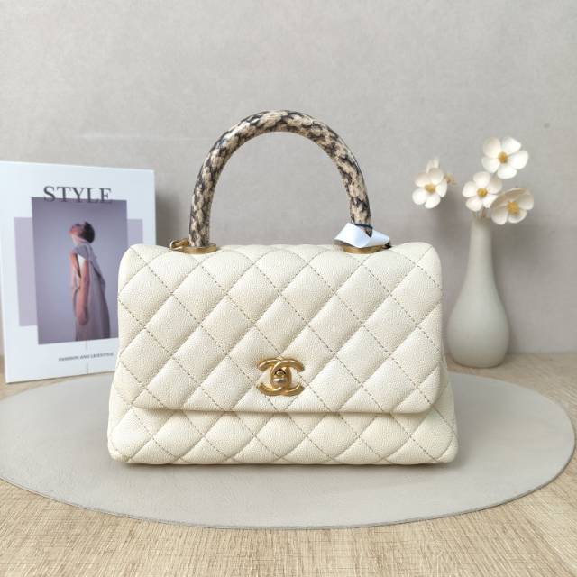 Chanel cocohandle26 Small Beige Calfskin26 · Dust Bag Shoulder Strap · 24 × 10 × 14 cm