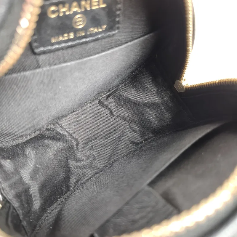 Chanel Crossbody Bag Crossbody Bag Black Waxed Leather One Size12 × 5 × 12 cm — detail view 11 of 12