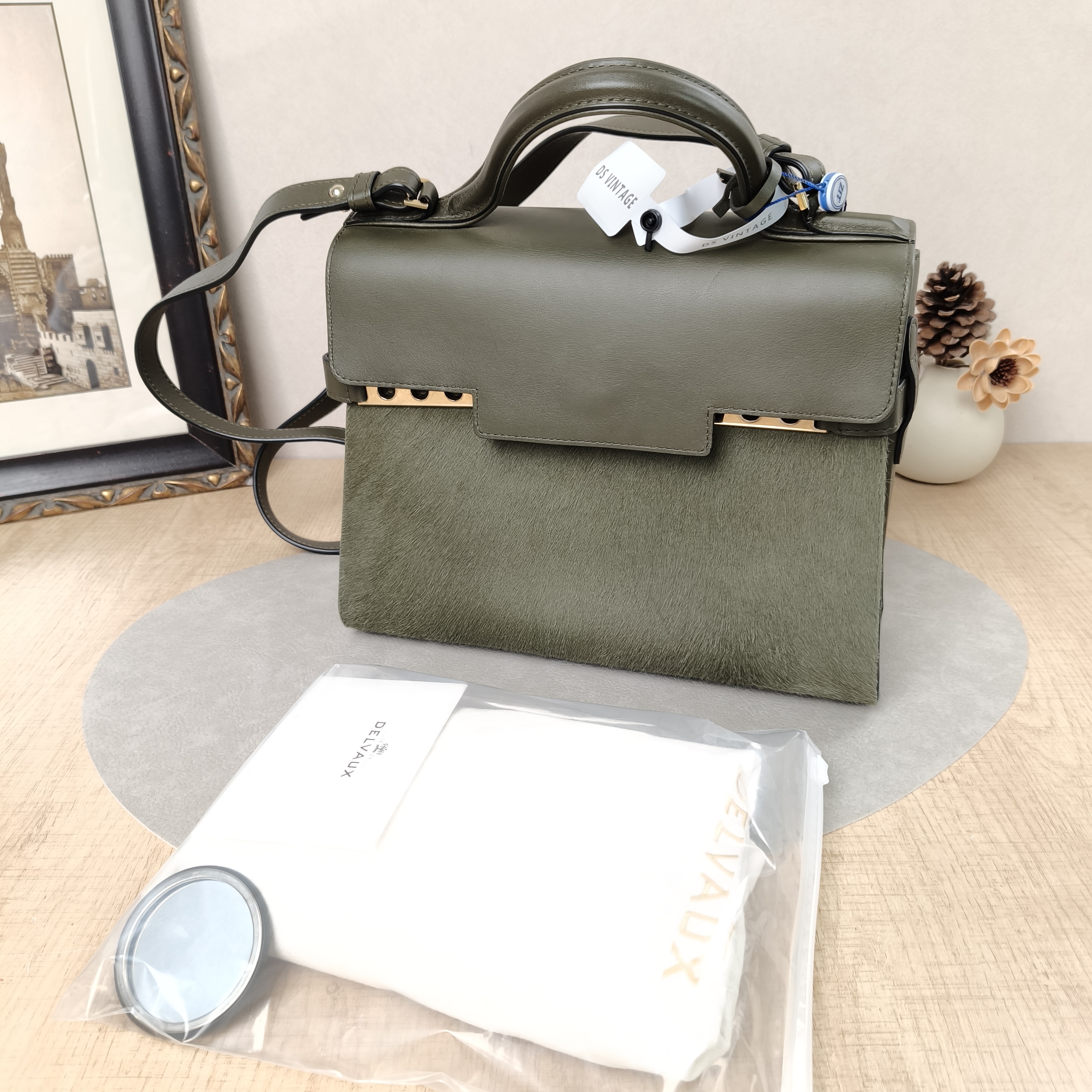 DELVAUX Crossbody Bag Tempete Top Handle Bag Brown Calfskin Medium27.5 × 9 × 23 cm — cover view 3 of 6