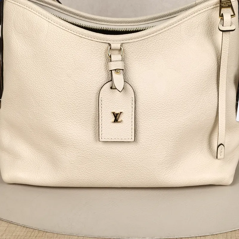 Louis Vuitton carryall Small White Calfskin Microchip Edition · Shoulder Strap Inner Pouch Leather Tag · 29.5 × 12 × 24 cm — detail view 11 of 11