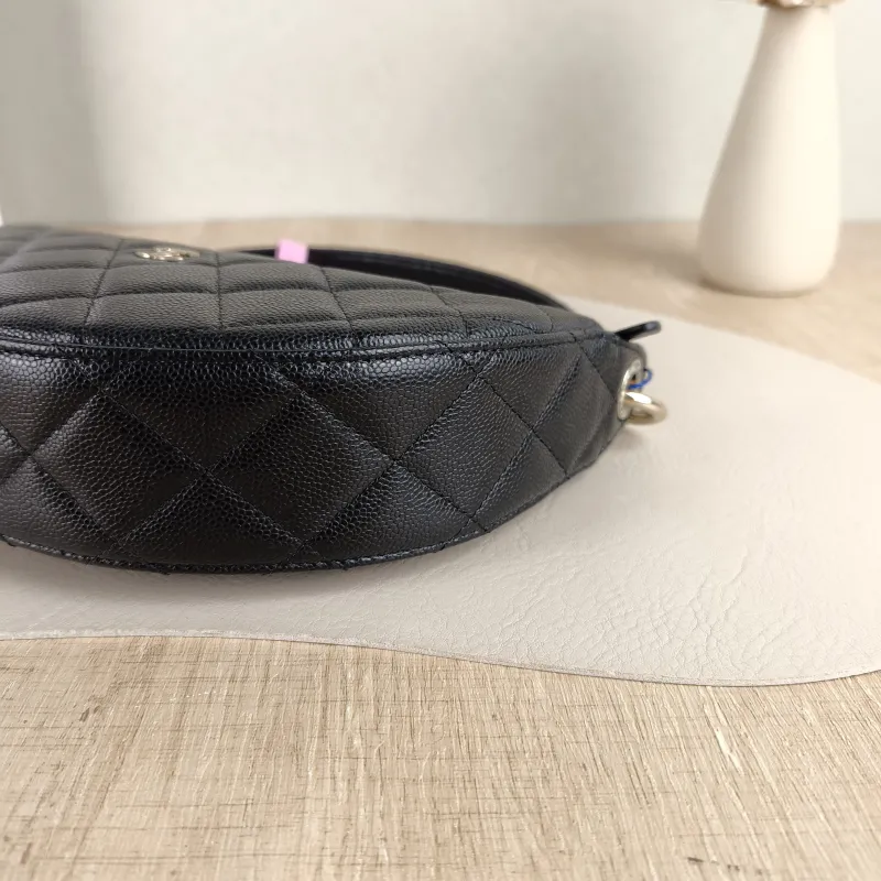 Chanel Crossbody Bag Top Handle Crossbody Bag Black Grained Calfskin One Size 22 × 5 × 15 cm — detail view 8 of 11