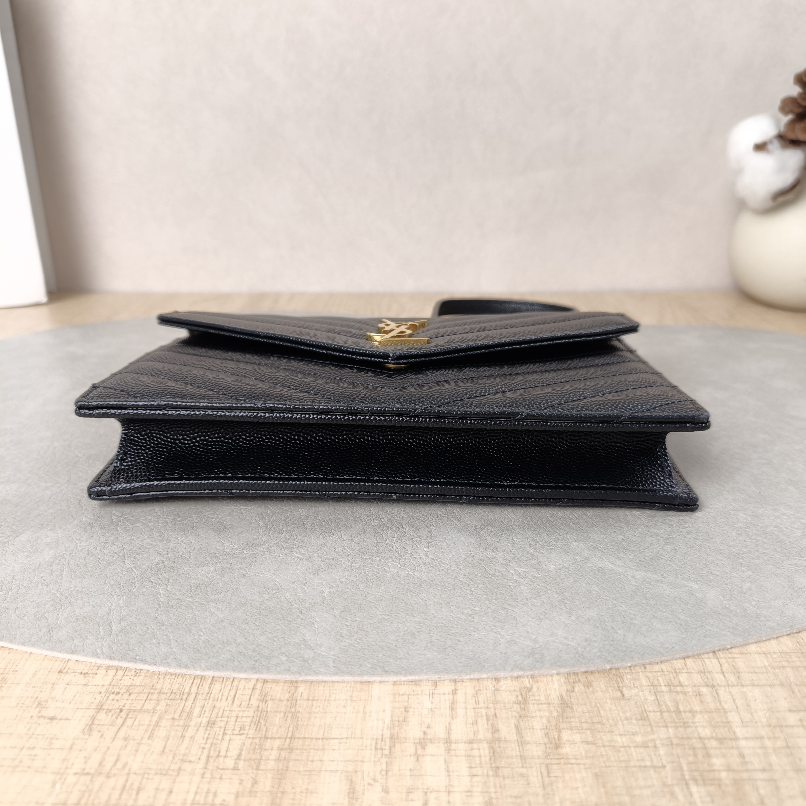 SAINT LAURENT Crossbody Bag CASSANDRE ENVELOPE Black Calfskin One Size19 × 3.5 × 12.5 cm — cover view 5 of 5