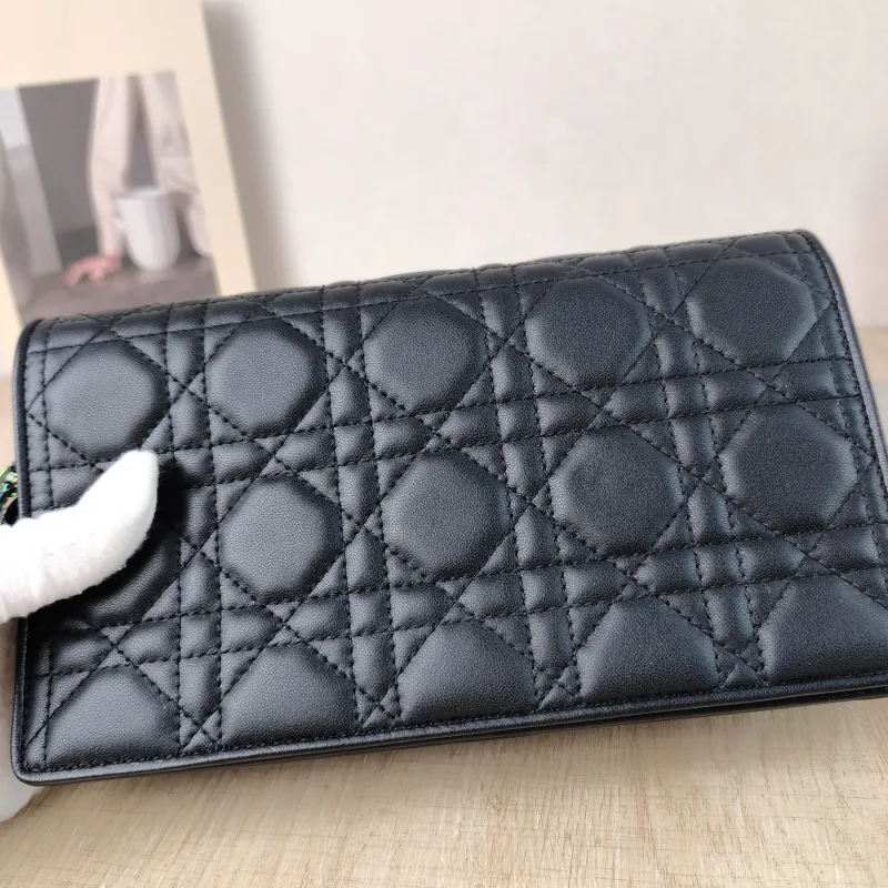 DIOR Shoulder Bag Chain Shoulder Crossbody Bagwoc Black Lambskin One Size 21.5 × 4 × 12.5 cm — detail view 13 of 15