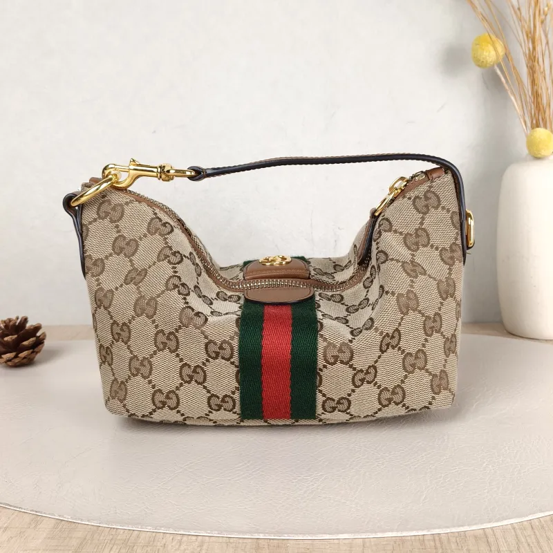 GUCCI Top Handle Bag vanity Vanity Case Bag Monogram Canvas Mini 19 × 9 × 10 cm — cover view 5 of 6