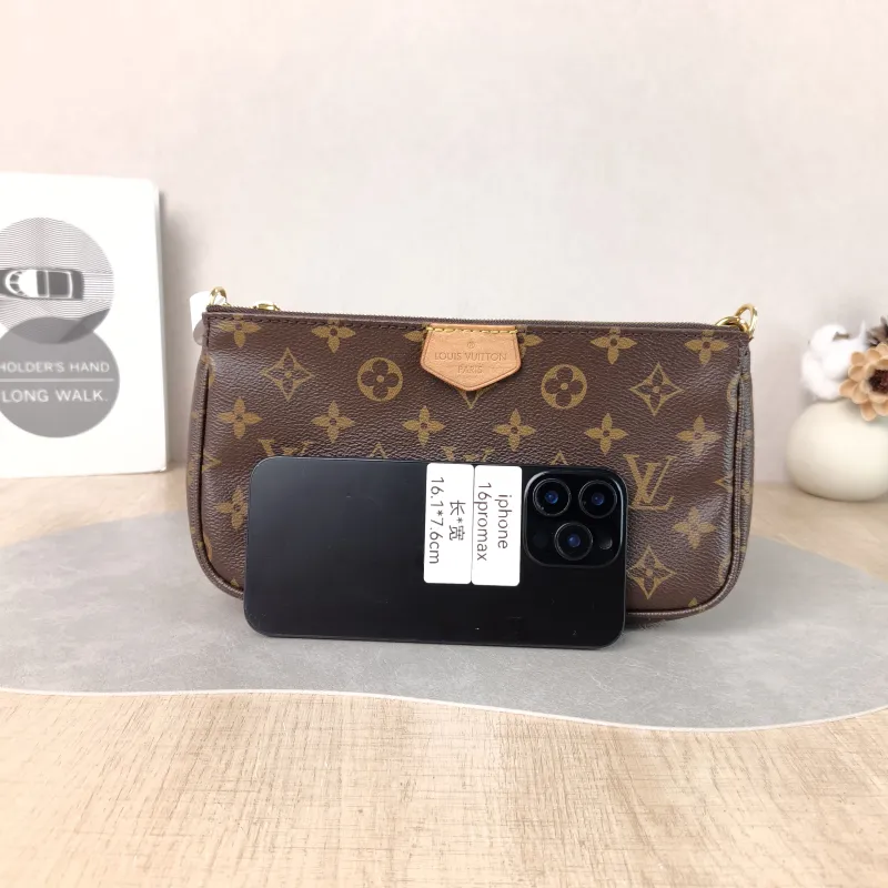 Louis Vuitton Crossbody Bag Multi Pochette Accessoires Shoulder Strap PVC Small 24 × 4 × 13.5 cm — cover view 5 of 5
