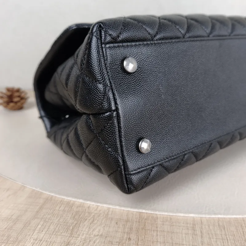 Chanel Top Handle Bag Coco Handle​ Black Grained Calfskin Medium 29 × 12 × 18 cm 23 — detail view 11 of 14