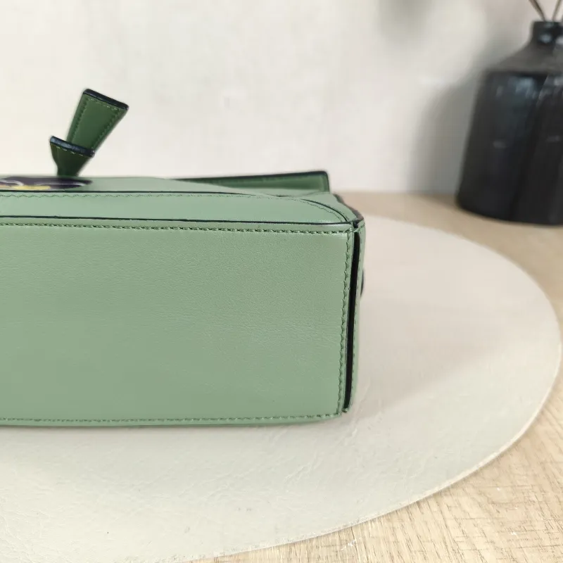 LOEWE Crossbody Bag Puzzle Green Calfskin Mini 18 × 8 × 12.5 cm — detail view 7 of 12