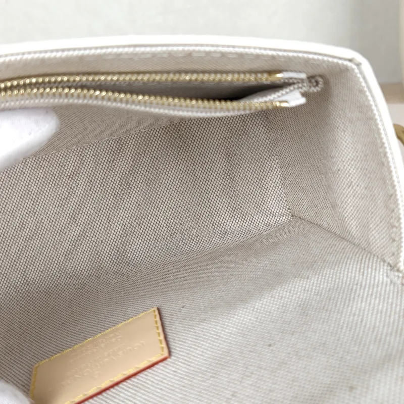 Louis Vuitton Crossbody Bag Steamer Box Blue · PV Cmini18 × 6.5 × 11 cm — detail view 11 of 12