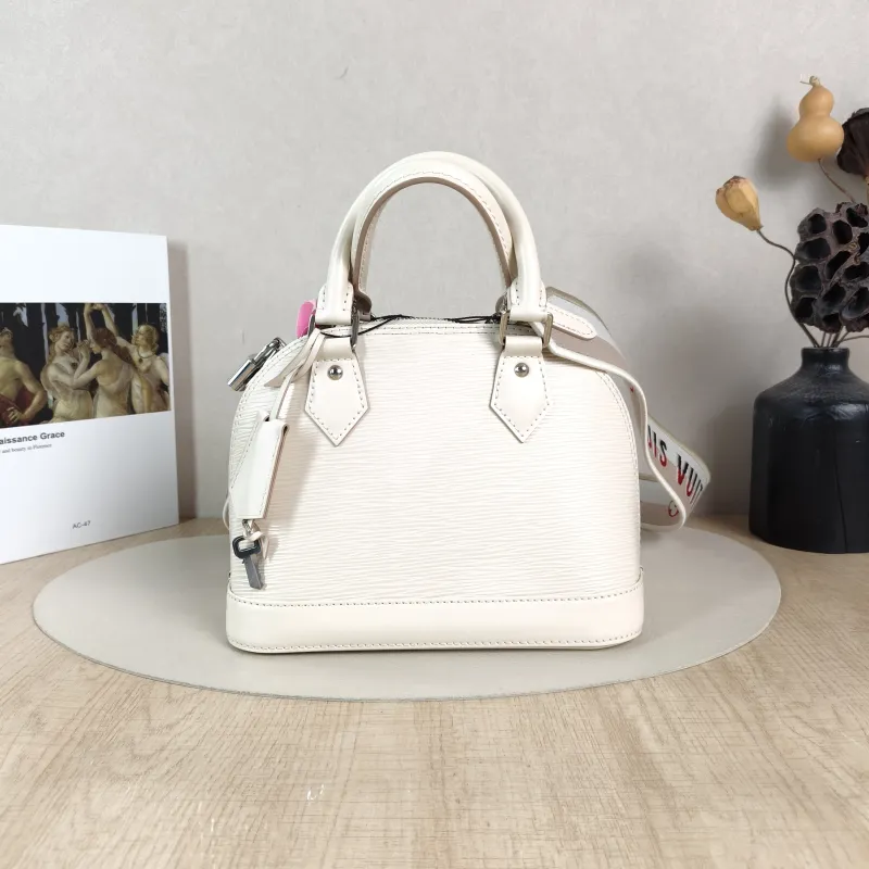 Louis Vuitton Crossbody Bag Alma BB White Epi Embossed Calfskin BB23.5 × 11.5 × 17.5 cm