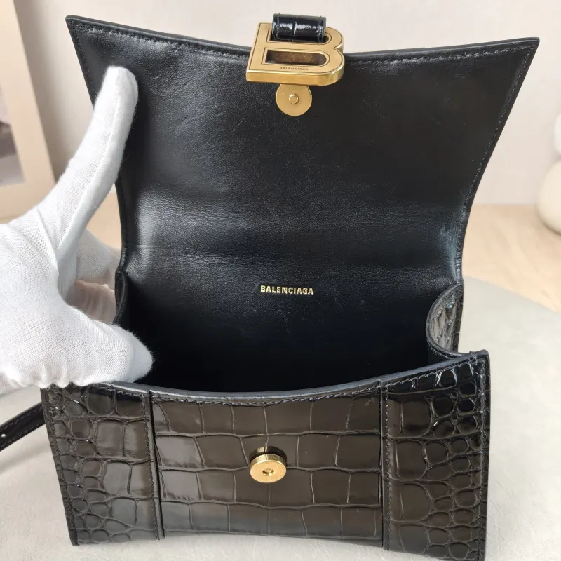 BALENCIAGA Crossbody Bag Hourglass Hourglass Bag Black Calfskin XS 19 × 8 × 13 cm — detail view 1 of 13