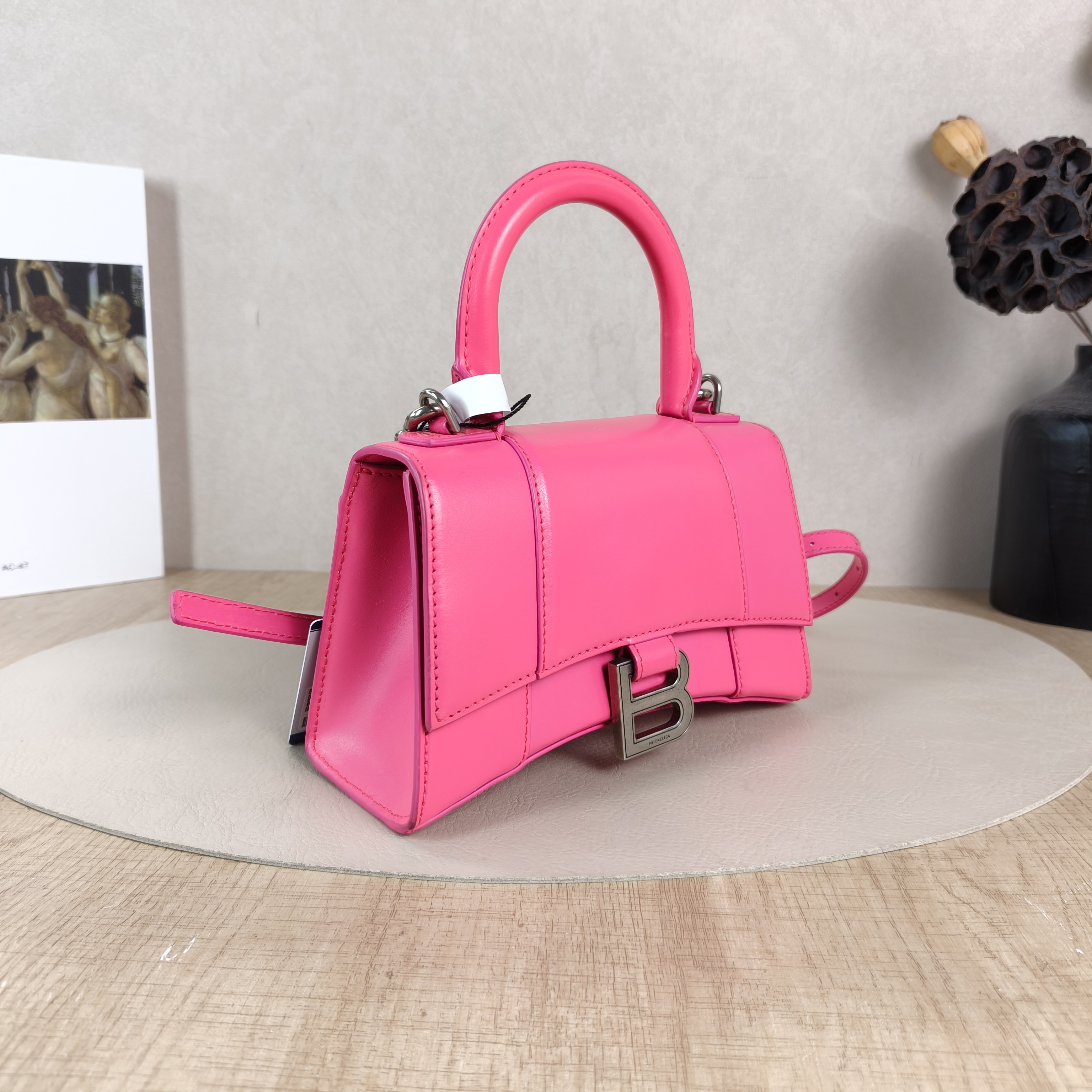 BALENCIAGA Crossbody Bag Hourglass Hourglass Bag Red Calfskinmini19 × 5 × 12 cm — cover view 2 of 6