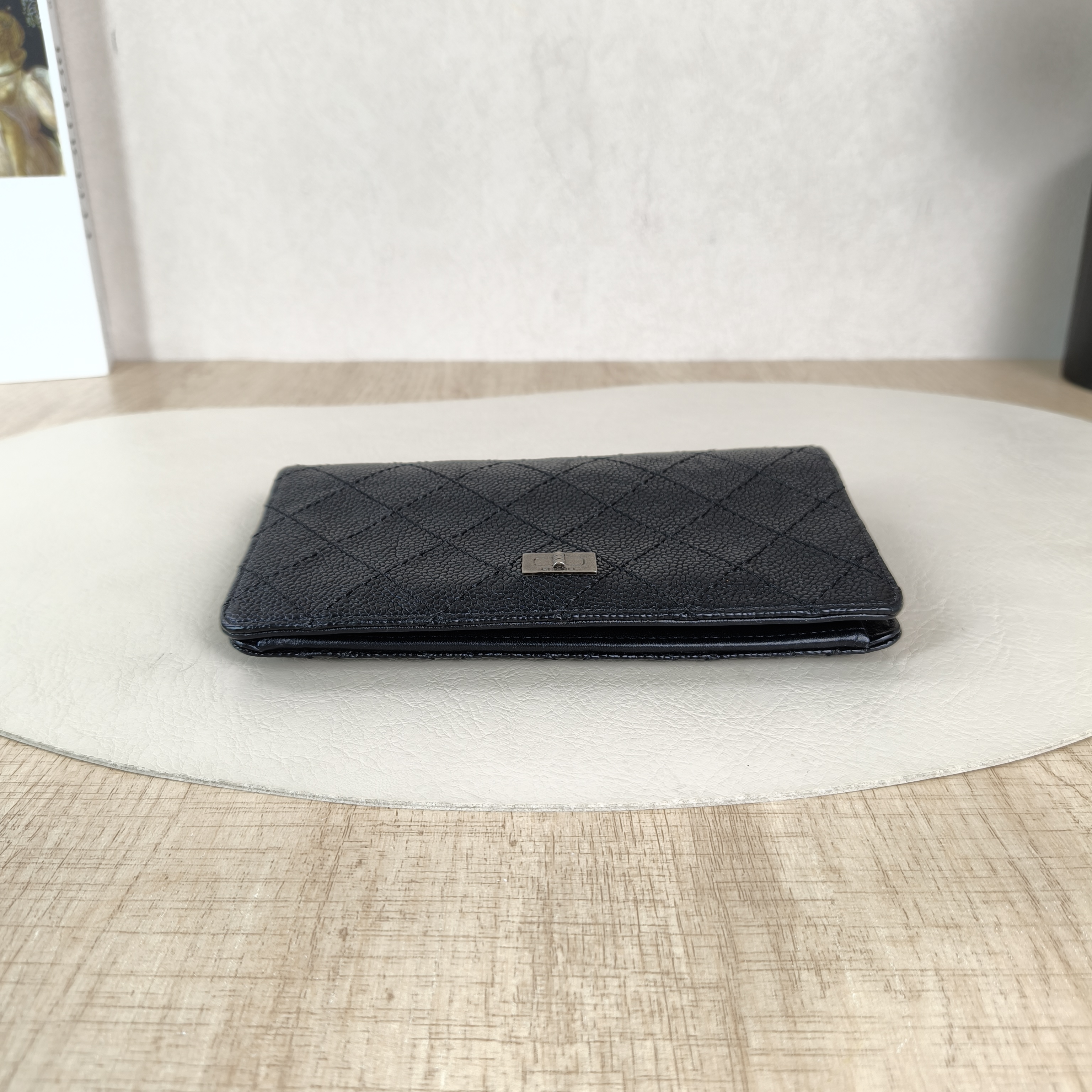 Chanel Wallet Wallet Black Calfskin Edition18 × 2 × 10.5 cm — cover view 6 of 6
