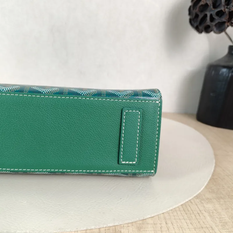 GOYARD Shoulder Bag Rouette Shoulder Bag Green ine Canvas Small 25.5 × 9 × 18 cm — detail view 7 of 10