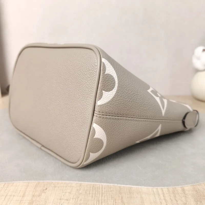 Louis Vuitton Top Handle Bag ALL IN BB · White Empreinte Embossed Calfskin BB 16 × 12 × 18 cm — detail view 2 of 14