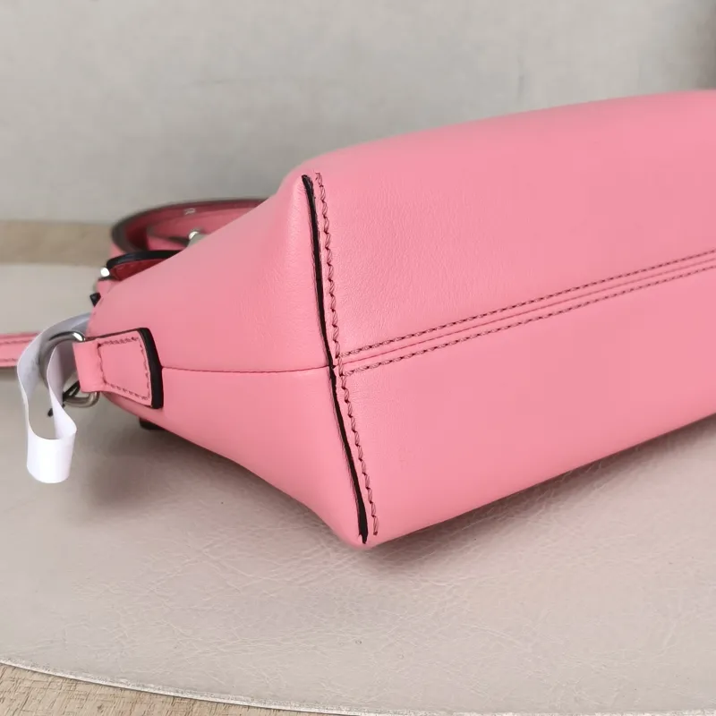 FENDI Crossbody Bagby the way Pink Calfskinmini20 × 9 × 12 cm — detail view 9 of 12