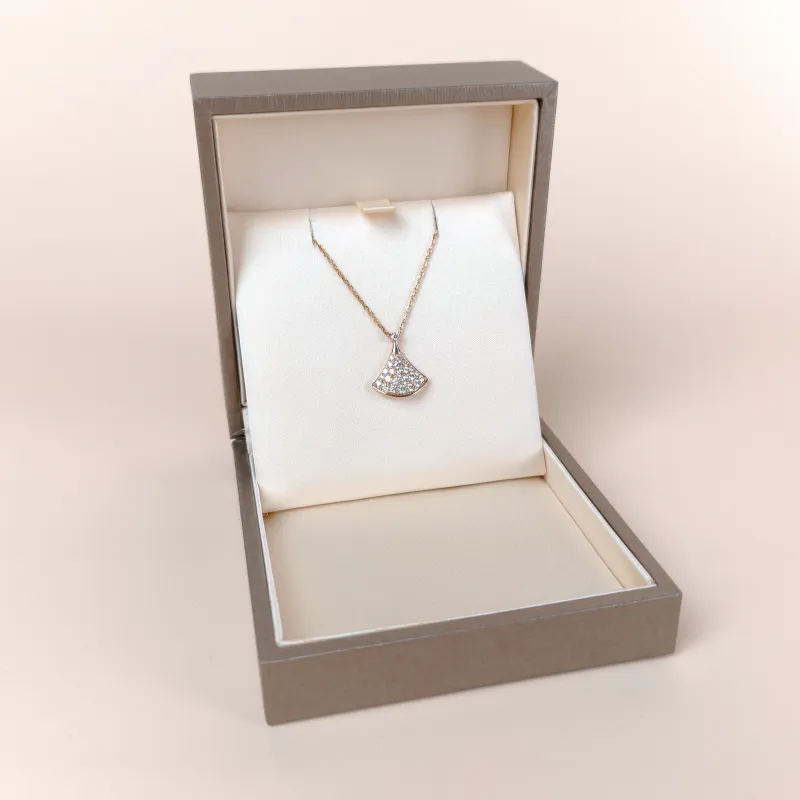 Bvlgari Necklace Divas' Dream Pavé Diamond Rose Gold Diamond18KR ose Gold Small 44cm — cover view 8 of 10