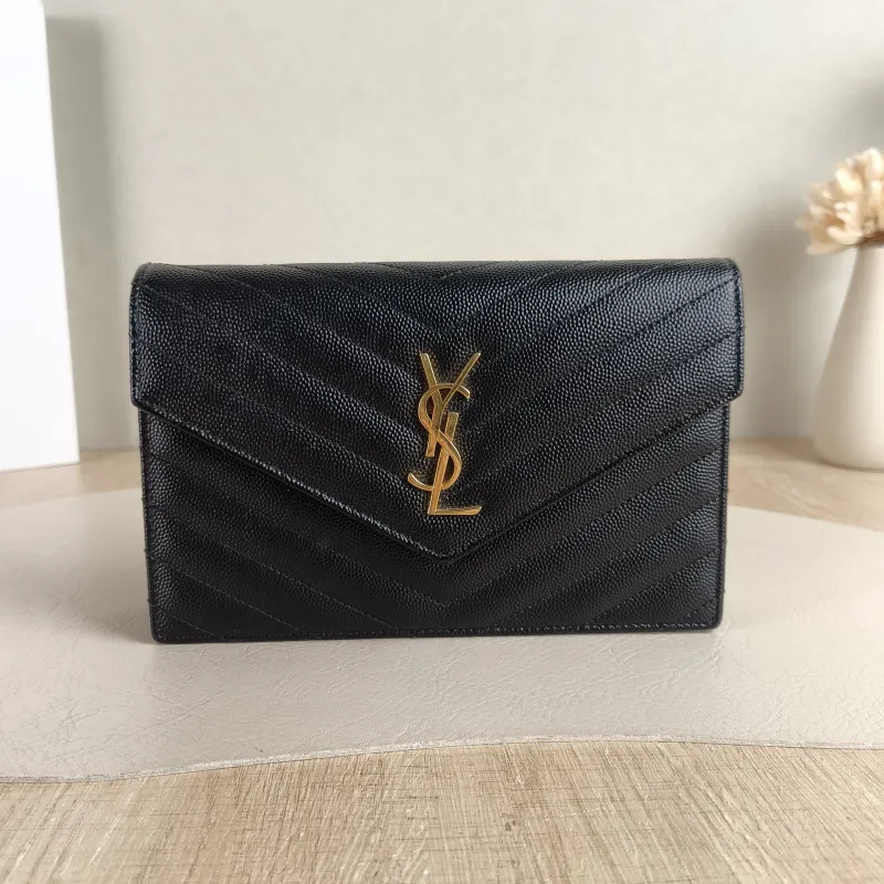 SAINT LAURENT Crossbody Bag CASSANDRE ENVELOPE Black Calfskin One Size 19 × 3.5 × 12.5 cm