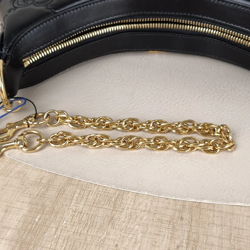 GUCCI Shoulder Bag GG matelasse Black Calfskin Small 27 × 7 × 18 cm — detail view 6 of 11