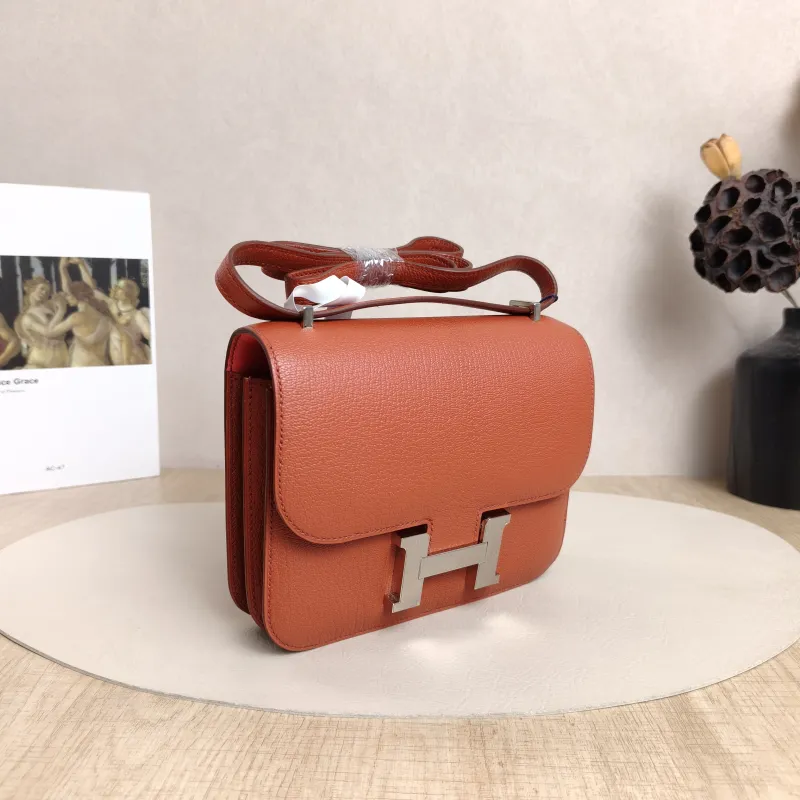 Hermès Crossbody Bag Constance 19 Silver-Tone Hardware36 Red Lambskinmini18 × 4 × 15 cm — cover view 6 of 6