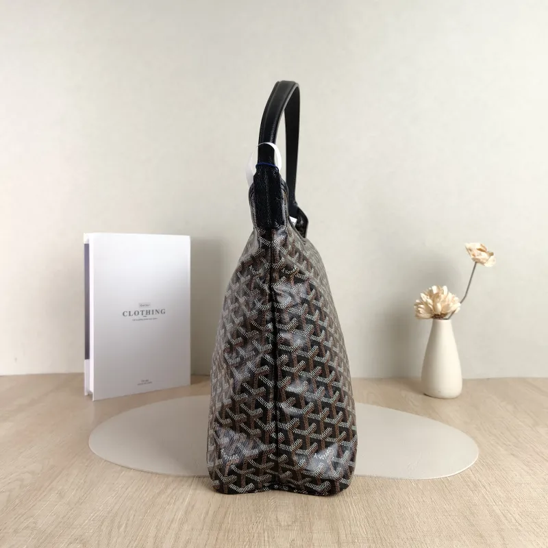 GOYARD Shoulder Bag Boheme Hobo​ Black ine Canvas Small 43 × 14 × 27 cm — detail view 1 of 10