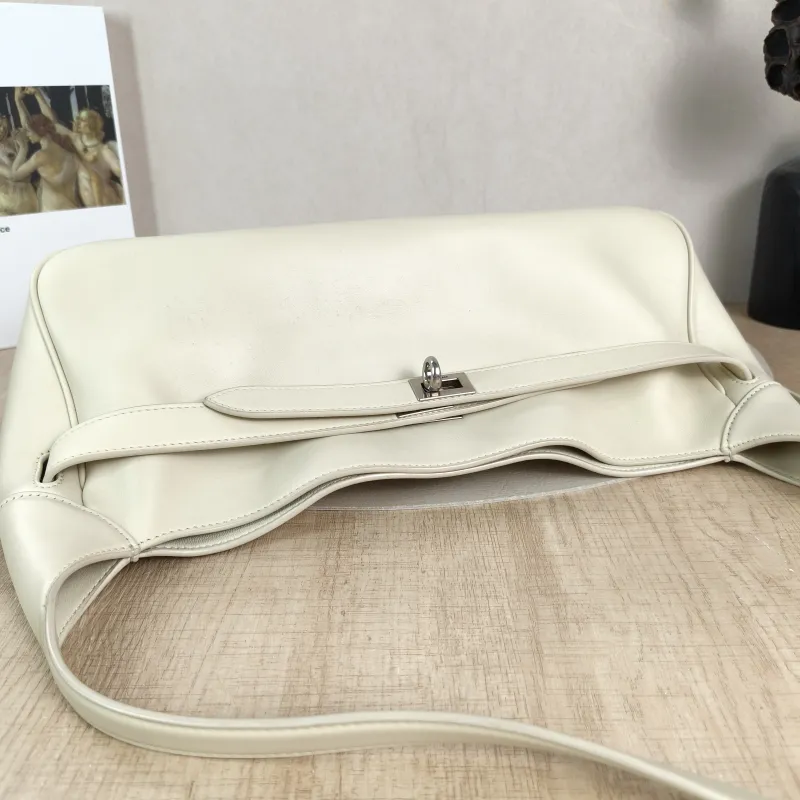 BALENCIAGA Shoulder Bagbel air White Calfskin One Size35 × 10 × 21 cm — detail view 1 of 12