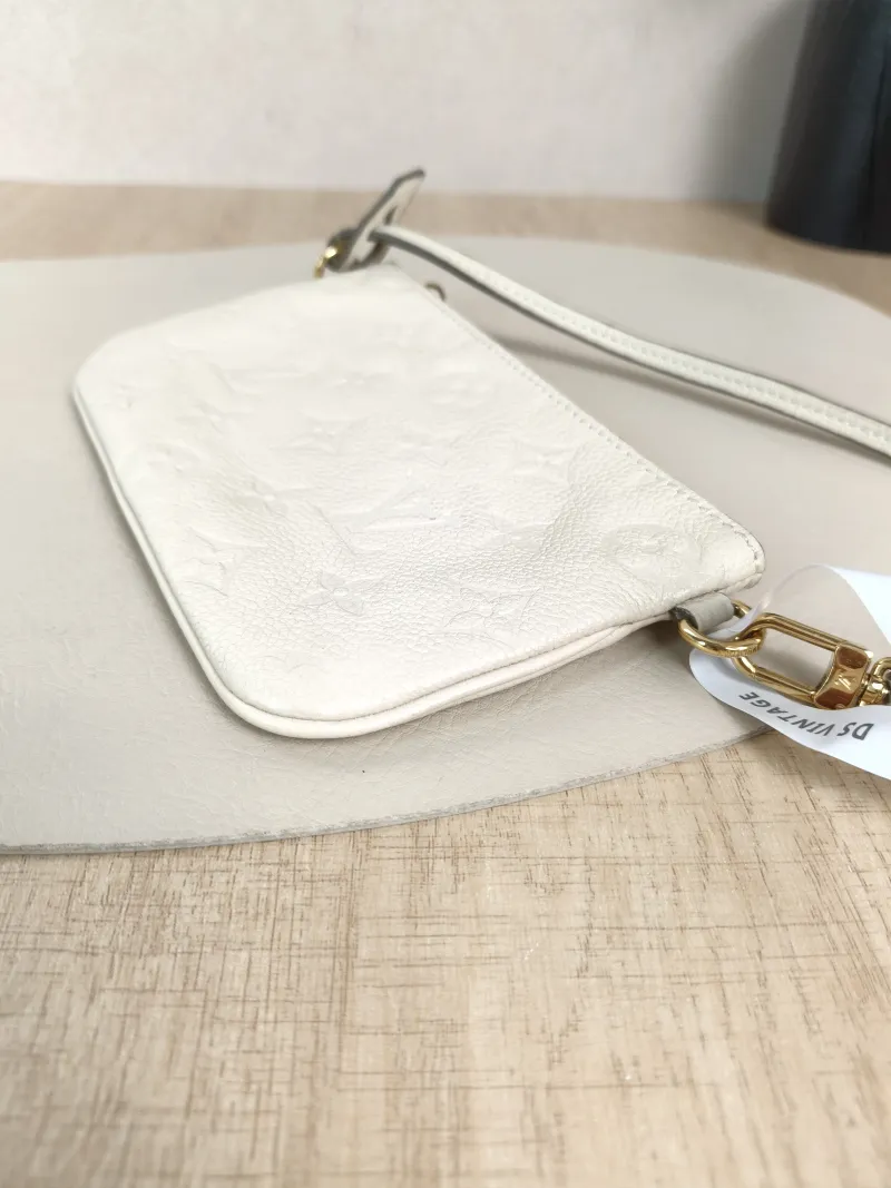 Louis Vuitton Top Handle Bag Top Handle Bag White Calfskin One Size18*11 — detail view 7 of 11