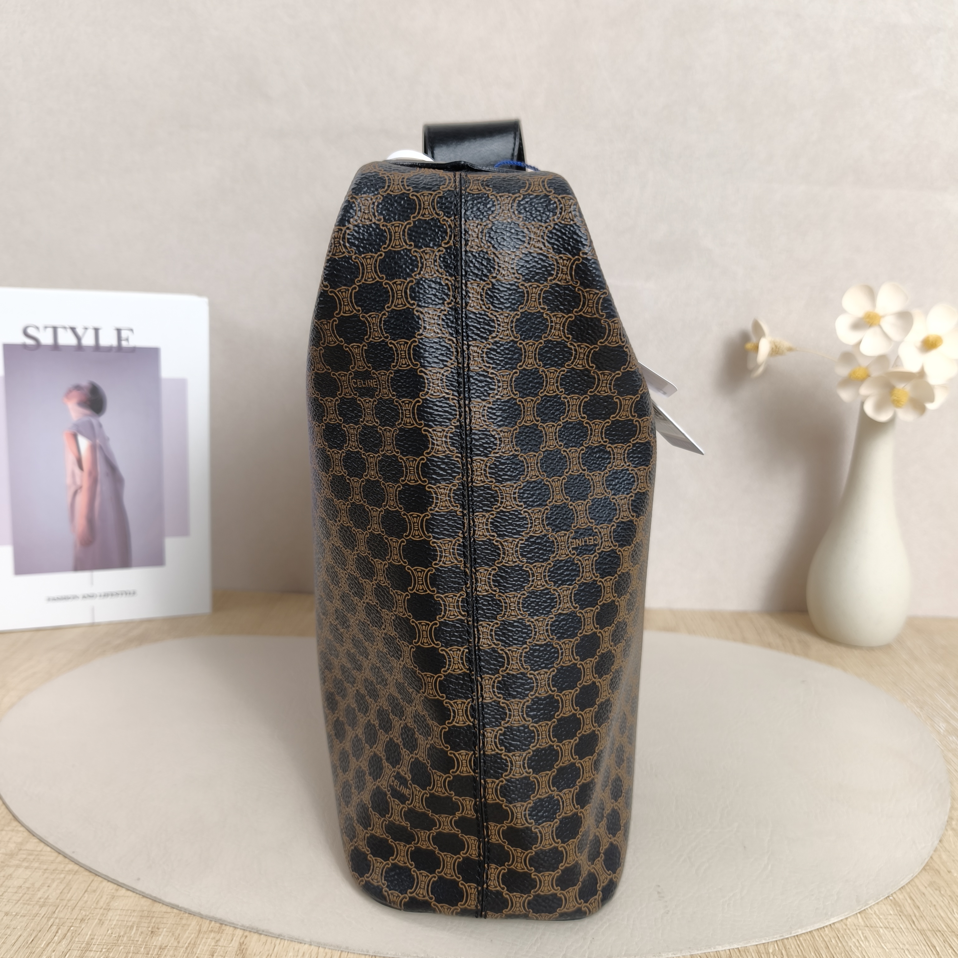 CELINE Shoulder Bag Monogram PVC One Size28 × 10 × 29 cm — cover view 10 of 10