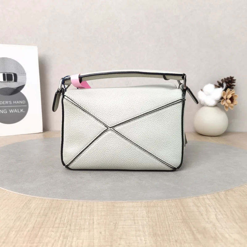 LOEWE Crossbody Bag Puzzle Green Calfskin Mini 18 × 8 × 12.5 cm — cover view 2 of 5