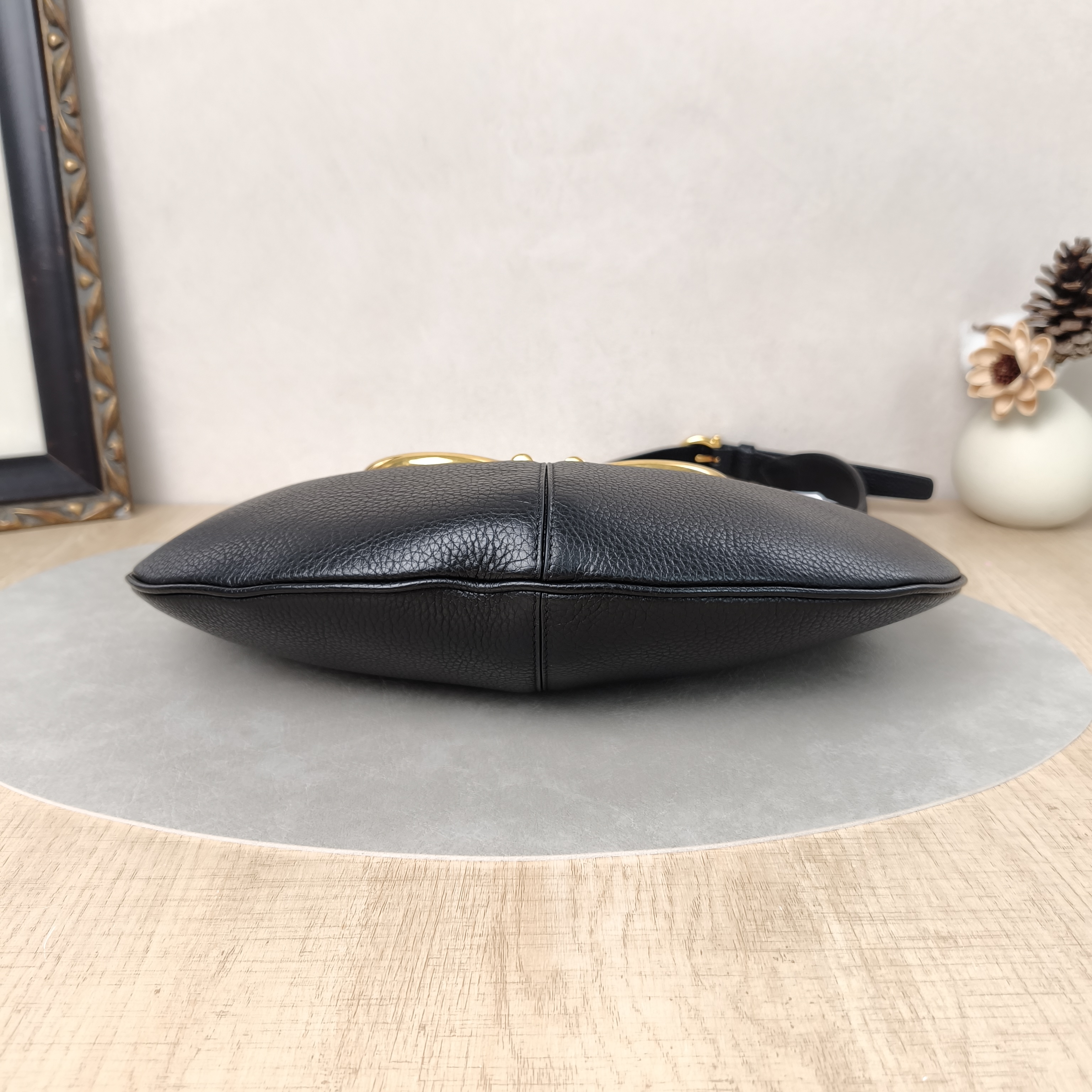 FERRAGAMO Shoulder Bag Shoulder Bag Black Calfskin One Size34*21 — cover view 3 of 5