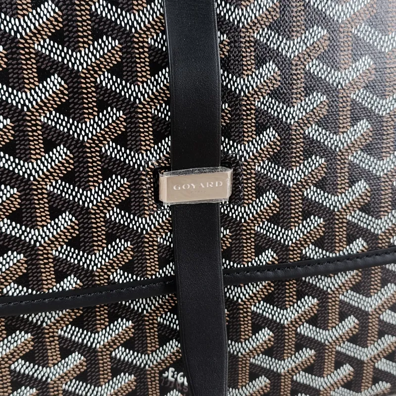 GOYARD Crossbody Bag BELVEDERE Messenger Bag Black Monogram PVC Medium 29 × 9 × 23 cm — detail view 4 of 11
