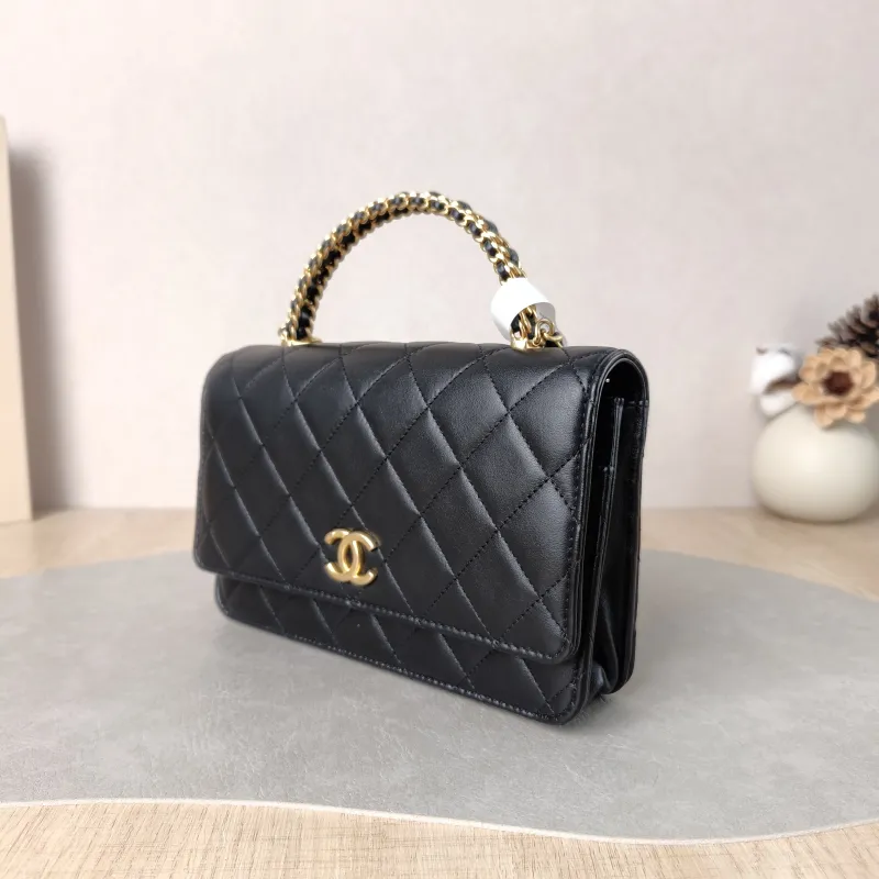Chanel Crossbody Bag woc Black Lambskin Mini 19.2 × 3.5 × 12.3 cm — cover view 3 of 5